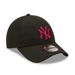 New Era New York Yankees League Essential 9FORTY Cap Black / Red -Sports Equipment Discount Store 60222478 2